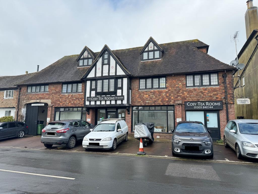 Lot: 73 - HIGH STREET COMMERCIAL INVESTMENT - Front of property
